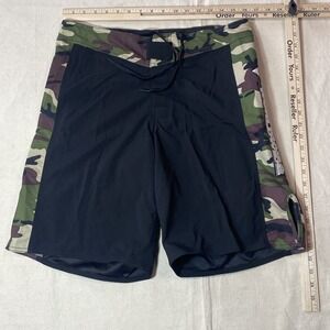 REVGEAR Shorts Mens Medium Black Camo Fighting Krav Maga Worldwide UFC MMA